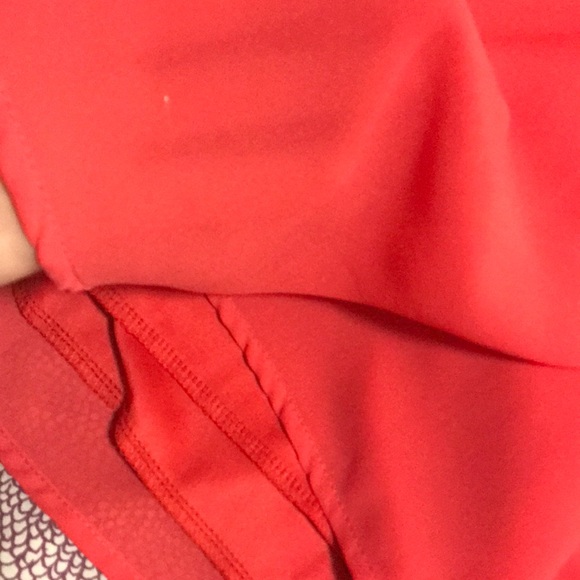 2 Dresses with brown Belt - Picture 7 of 7